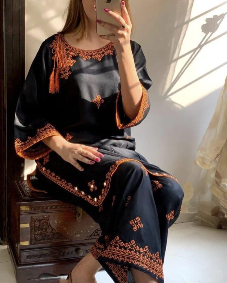 2 Pcs Women's Stitched Linen Embroidered Shirt And Trouser